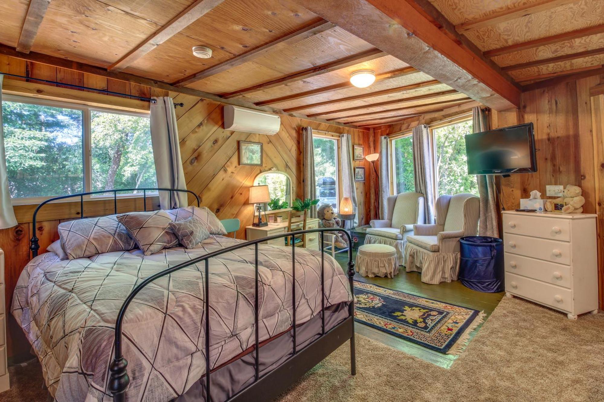 Rustic Bandon Log Cabin On 5 Acres Of Woodlands! Ngoại thất bức ảnh